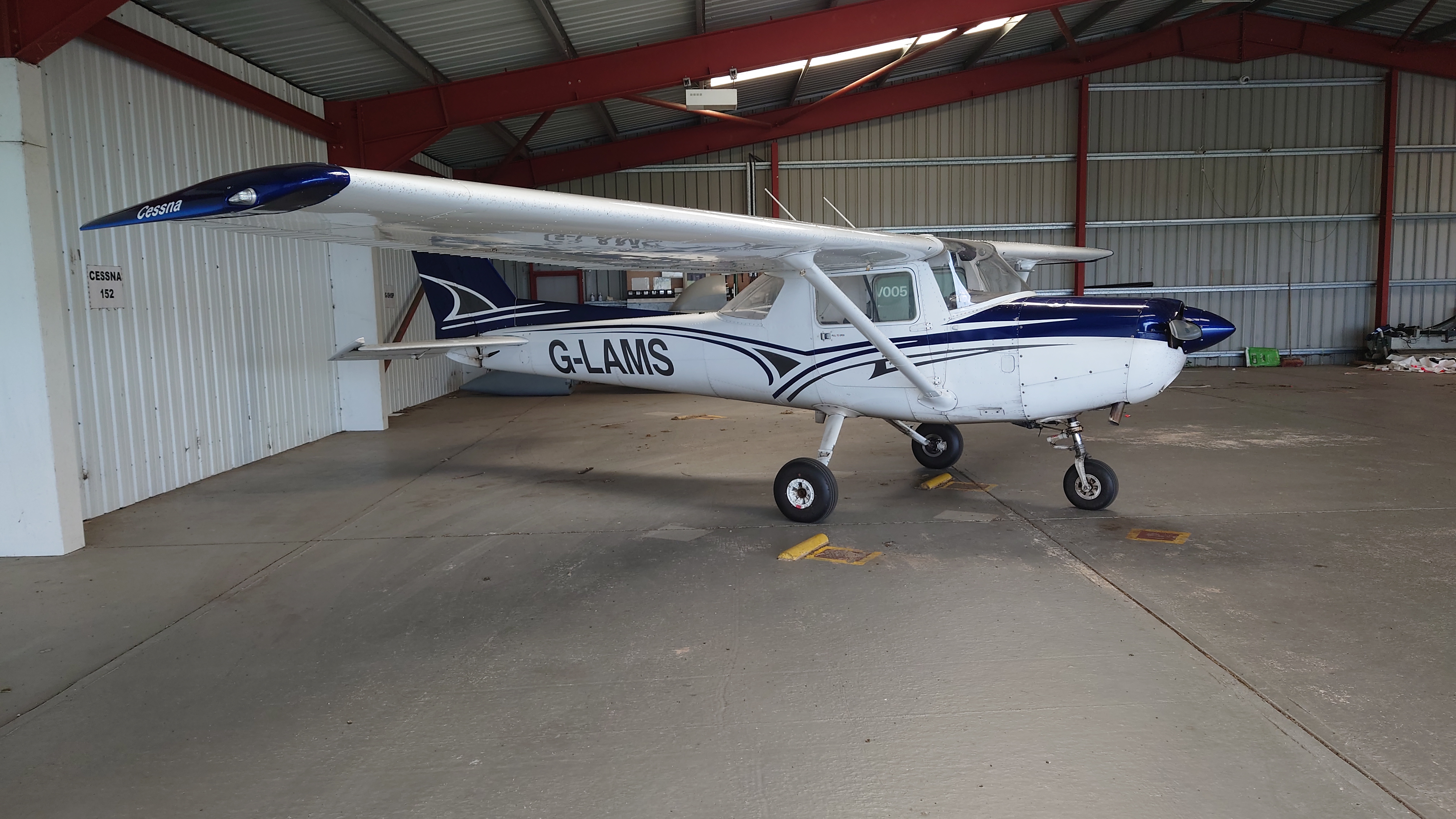 Hangered C152 G-LAMS
